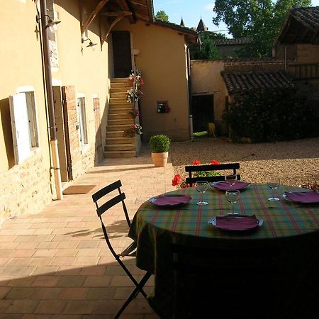 Bed & Breakfast - Maison De Marie Messimy-sur-Saone Exterior photo