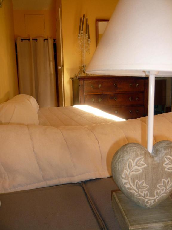 Bed & Breakfast - Maison De Marie Messimy-sur-Saone Room photo